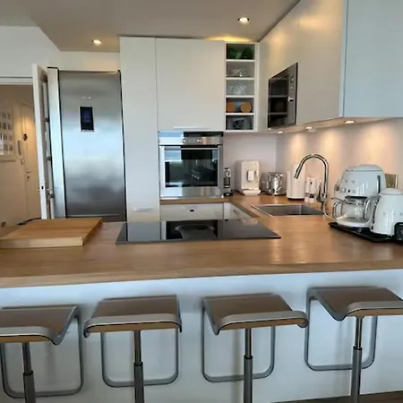 Beach, Front De Mer&garage Apartment Le Touquet