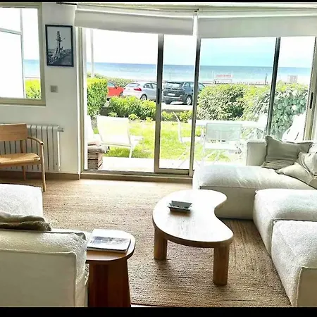 Apartment Beach, Front De & Garage
